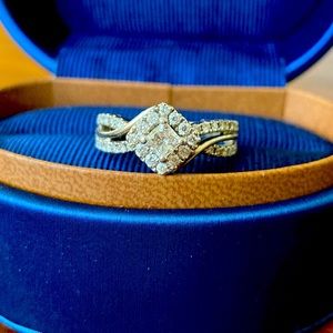 14K White Gold Princess cut diamond ring